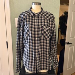 Men's Levi’s Black and White Plaid Shirt